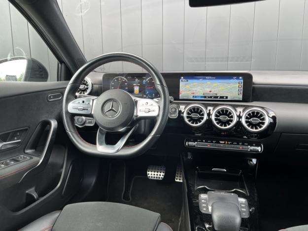 MERCEDES-BENZ Classe A 180 d AMG Line  