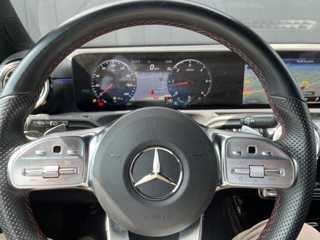 MERCEDES-BENZ Classe A 180 d AMG Line  