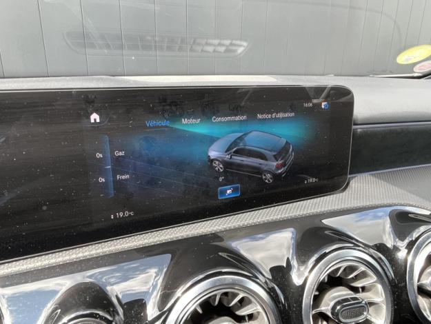 MERCEDES-BENZ Classe A 180 d AMG Line  