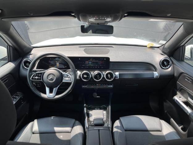 MERCEDES-BENZ GLB 200 d  