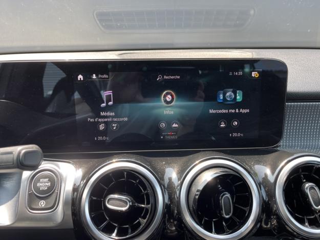 MERCEDES-BENZ GLB 200 d  