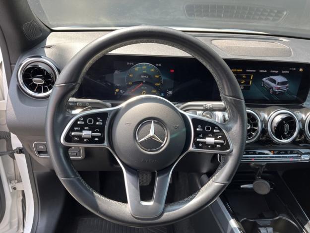 MERCEDES-BENZ GLB 200 d  