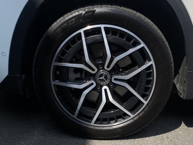 MERCEDES-BENZ EQA 250 AMG Line  