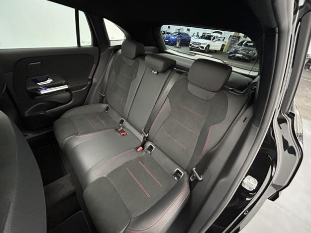 MERCEDES-BENZ GLA 250 e Hybrid EQ AMG Line  GLA 250 e Hybrid EQ AMG Line