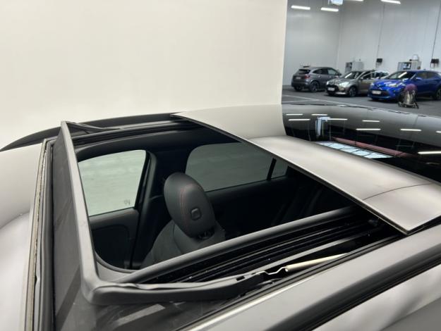 MERCEDES-BENZ GLA 250 e Hybrid EQ AMG Line  GLA 250 e Hybrid EQ AMG Line