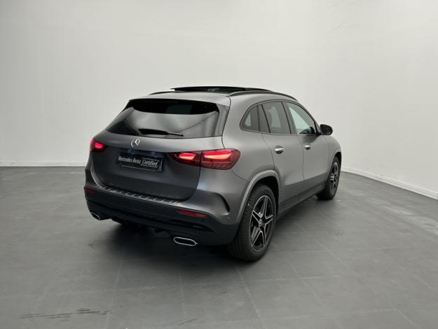 MERCEDES-BENZ GLA 200 d AMG Line  GLA 200 d AMG Line