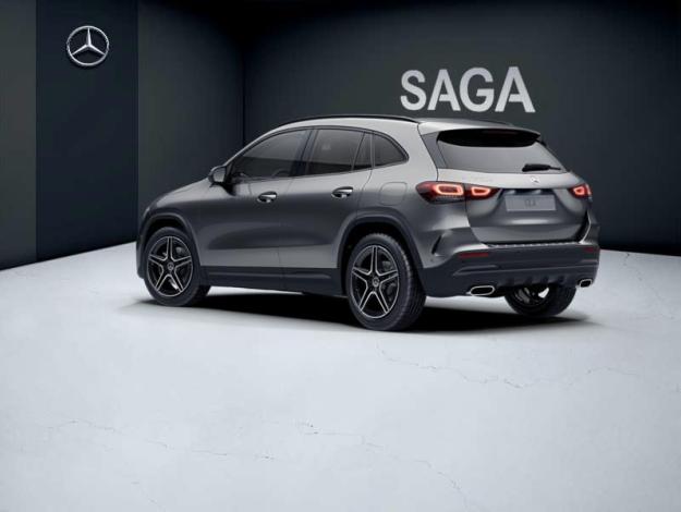 MERCEDES-BENZ GLA 200 d AMG Line  