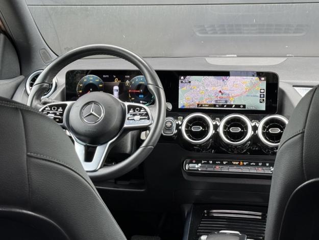 MERCEDES-BENZ GLA 250 e Progressive Line  