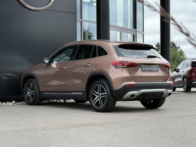 MERCEDES-BENZ GLA 250 e Progressive Line  