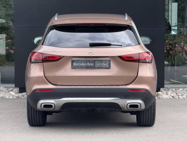 MERCEDES-BENZ GLA 250 e Progressive Line  