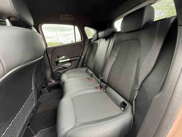 MERCEDES-BENZ GLA 250 e Progressive Line  