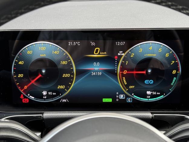 MERCEDES-BENZ GLA 250 e Progressive Line  