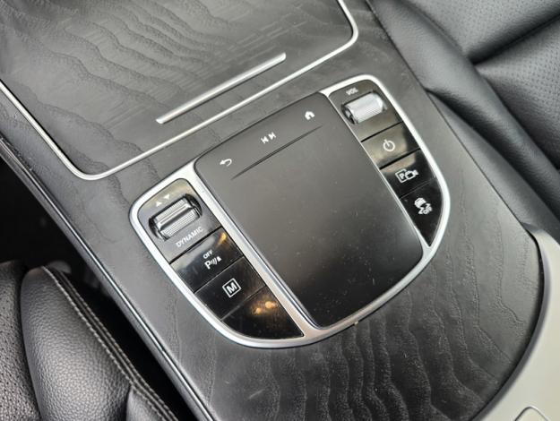 MERCEDES-BENZ GLC SUV GLC 300de 4MATIC SUV AMG Line  
