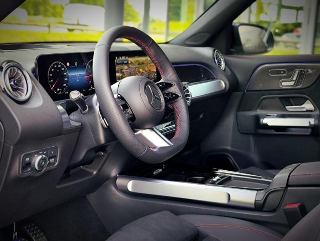 MERCEDES-BENZ GLB 200 d AMG Line  GLB 200 d AMG Line