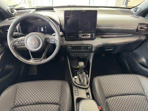 TOYOTA Yaris Hybride Hybride 130h Collection  YARIS HYBRIDE 130H COLLEC TECHNO MY25