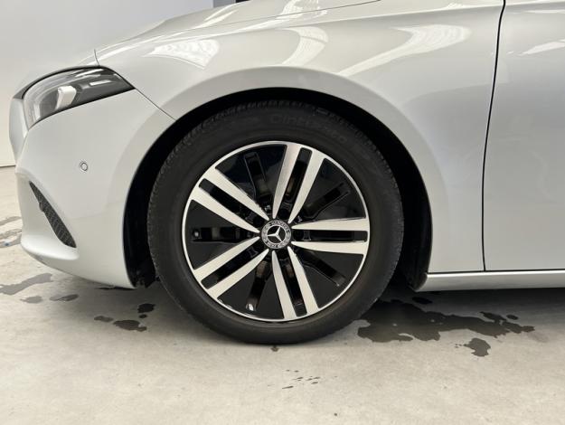 MERCEDES-BENZ A 180 d Progressive  