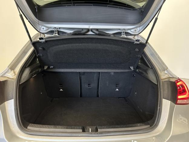 MERCEDES-BENZ A 180 d Progressive  