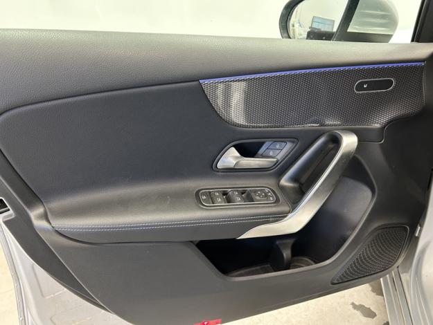 MERCEDES-BENZ A 180 d Progressive  