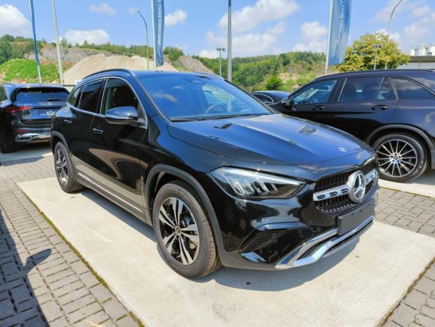 MERCEDES-BENZ GLA-Klasse GLA 250 e Business Line