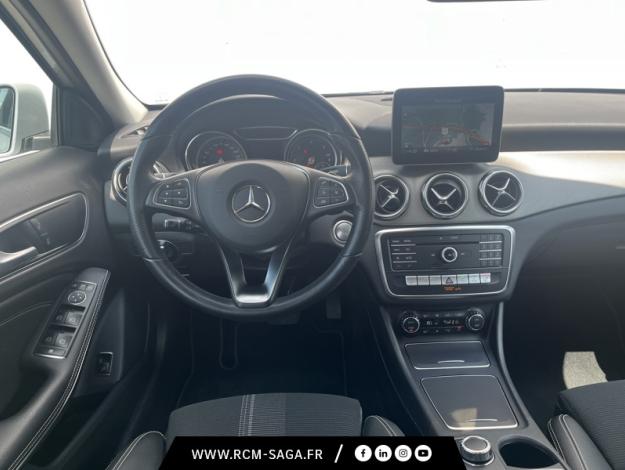 MERCEDES-BENZ GLA 200 d Sensation  