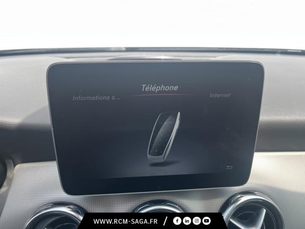 MERCEDES-BENZ GLA 200 d Sensation  