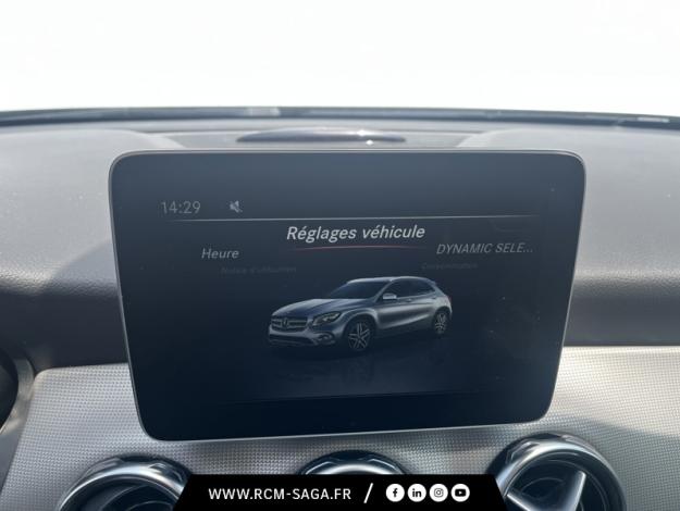 MERCEDES-BENZ GLA 200 d Sensation  