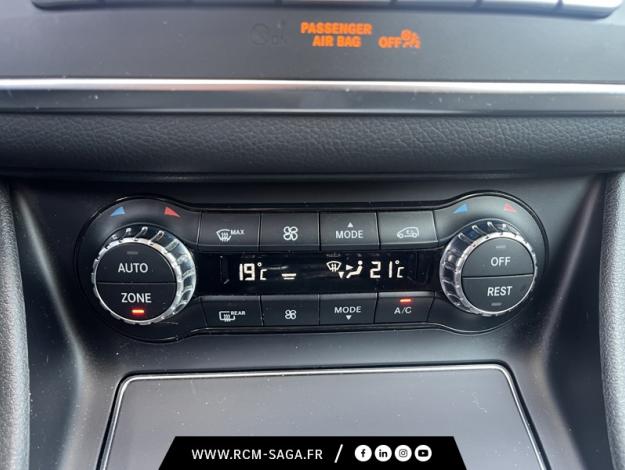 MERCEDES-BENZ GLA 200 d Sensation  