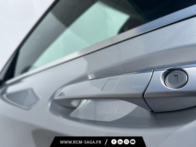 MERCEDES-BENZ GLA 200 d Sensation  