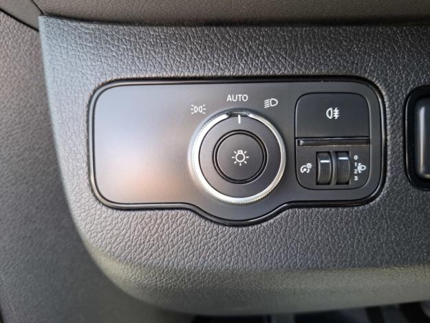 MERCEDES-BENZ Sprinter 516 CDI 37CC Benne coffre 