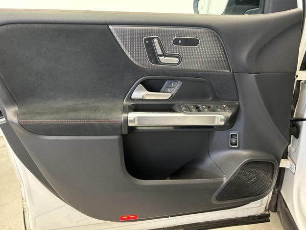 MERCEDES-BENZ EQB 350 4MATIC  7 Places