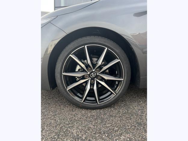 TOYOTA Corolla Hybride 1.8L 140h GR Sport  COROLLA 1.8L 140 CH GR SPORT MY24