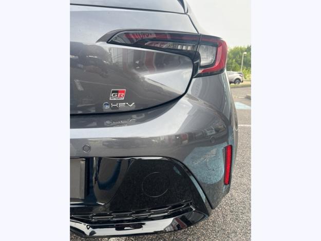 TOYOTA Corolla Hybride 1.8L 140h GR Sport  COROLLA 1.8L 140 CH GR SPORT MY24
