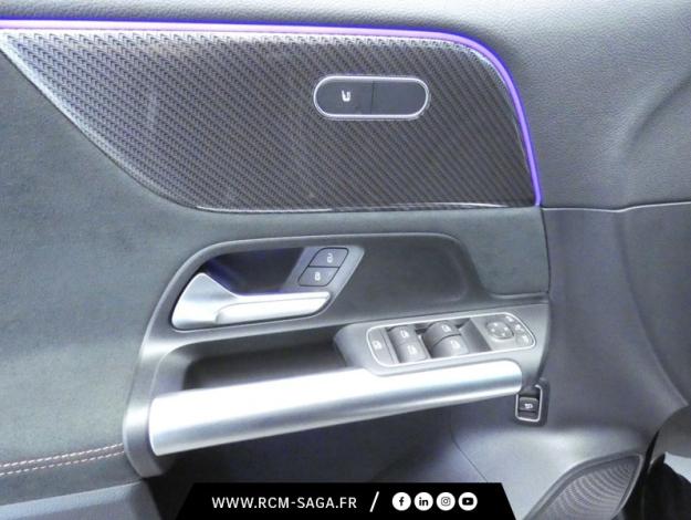 MERCEDES-BENZ GLA 200 d AMG Line  GLA 200 d AMG Line