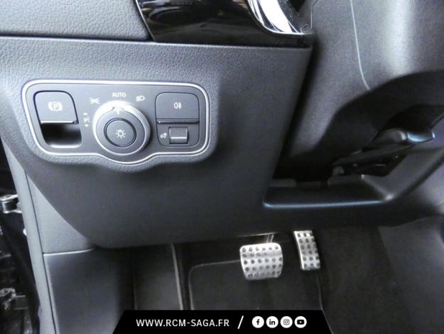 MERCEDES-BENZ GLA 200 d AMG Line  GLA 200 d AMG Line