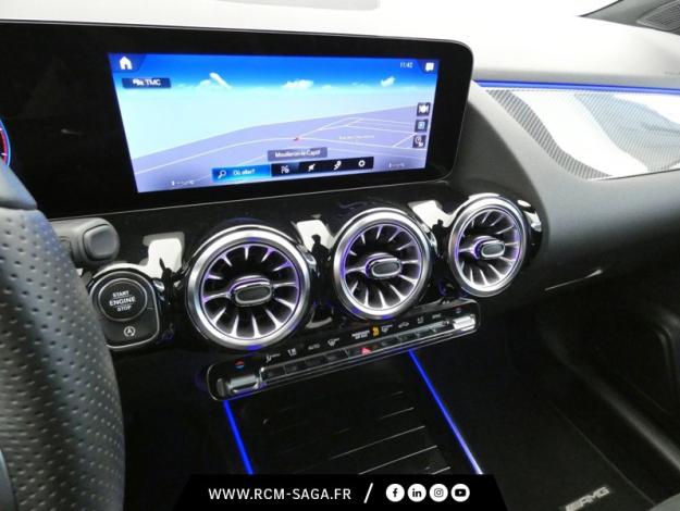 MERCEDES-BENZ GLA 200 d AMG Line  GLA 200 d AMG Line