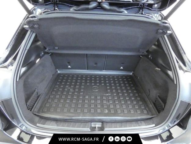 MERCEDES-BENZ GLA 200 d AMG Line  GLA 200 d AMG Line