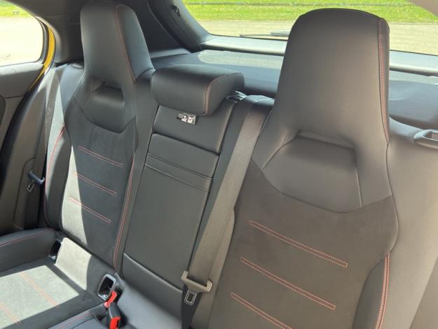 MERCEDES-BENZ Classe A 180 d AMG Line AMG Line 