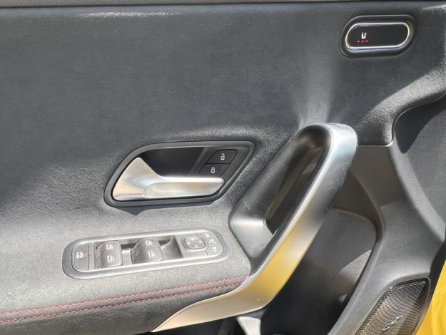 MERCEDES-BENZ Classe A 180 d AMG Line AMG Line 