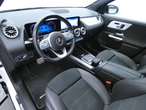 MERCEDES-BENZ GLA 220 d 4MATIC AMG Line  