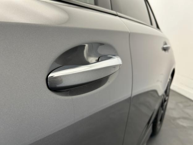 MERCEDES-BENZ Classe A 180 AMG Line  