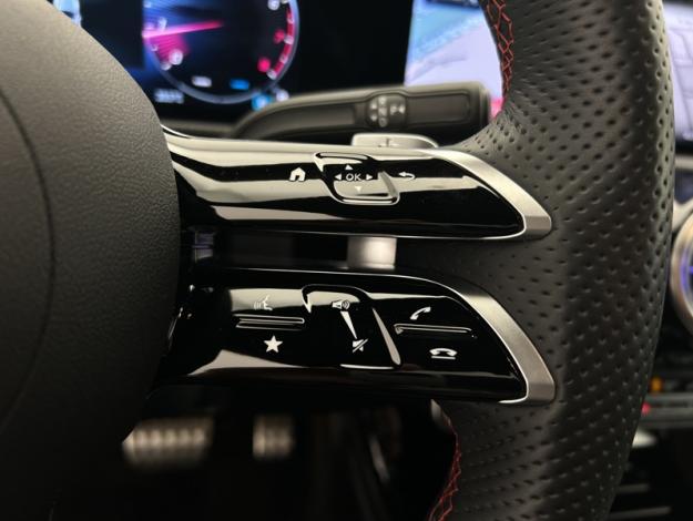 MERCEDES-BENZ Classe A 180 AMG Line  