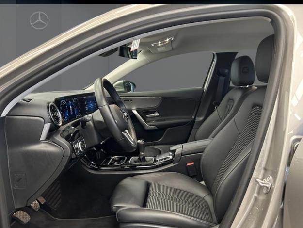 MERCEDES-BENZ Classe A A 180 Compacte