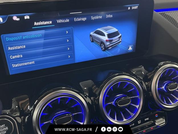 MERCEDES-BENZ GLA 200 d AMG Line  