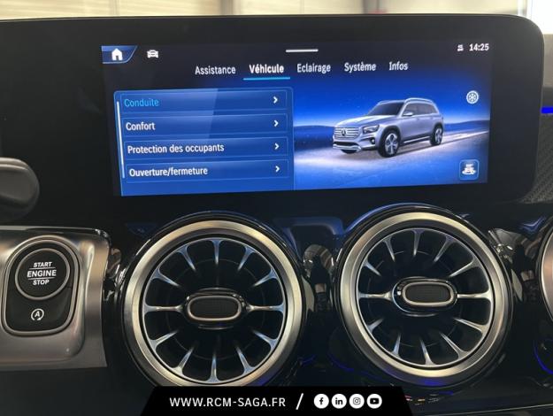 MERCEDES-BENZ GLB 200 d AMG Line  