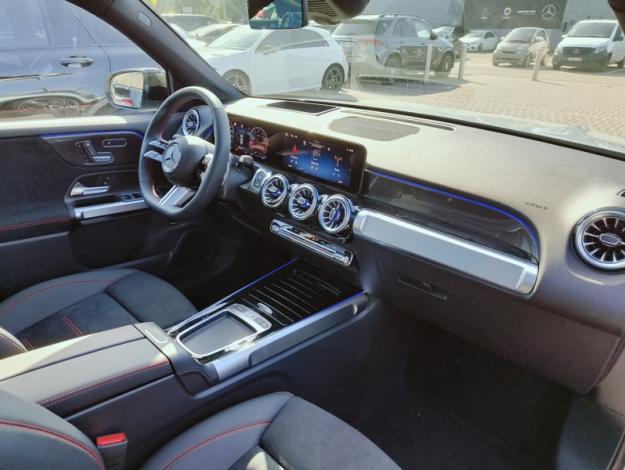 MERCEDES-BENZ GLB 200 d AMG Line - SAGA Huy (+32 85 23 69 00) 