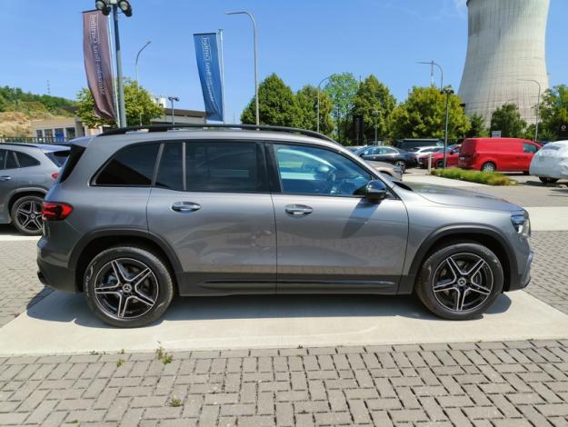 MERCEDES-BENZ GLB 200 d AMG Line - SAGA Huy (+32 85 23 69 00) 