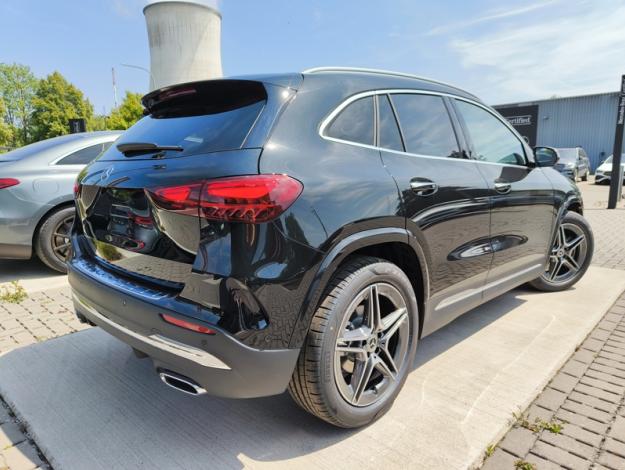 MERCEDES-BENZ GLA 180 d AMG Line - SAGA Huy (+32 85 23 69 00) 