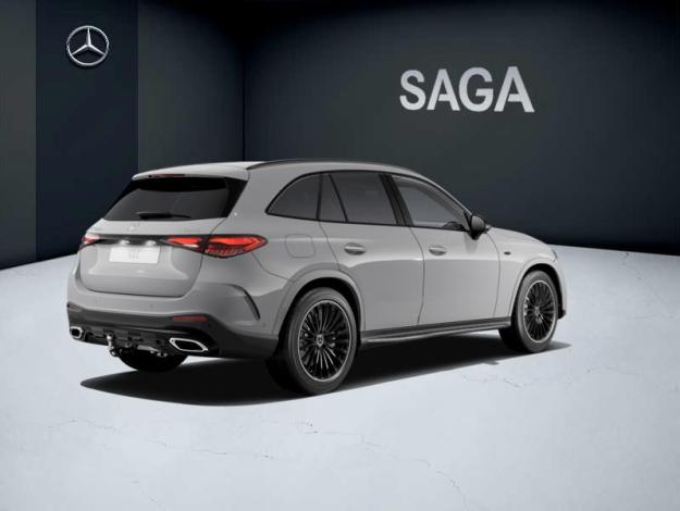 MERCEDES-BENZ GLC 300 de 4MATIC  AMG Line