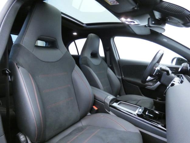 MERCEDES-BENZ Classe A 200 d AMG Line  