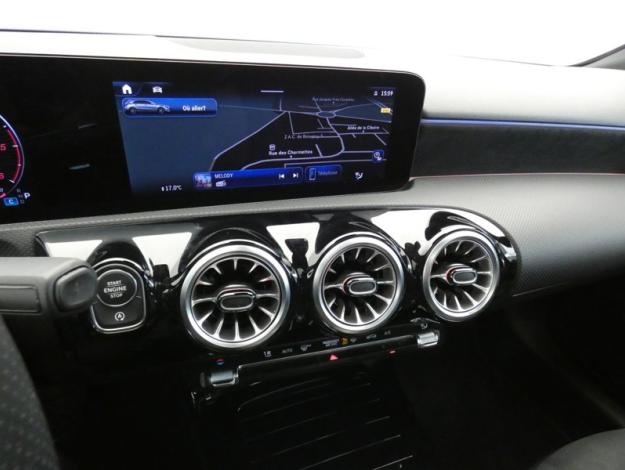 MERCEDES-BENZ Classe A 200 d AMG Line  